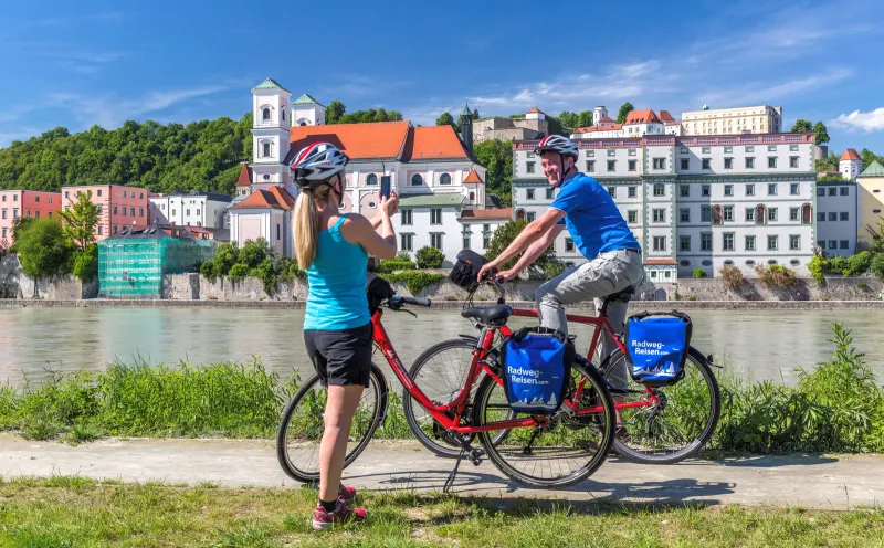 Von Passau aus die Donau entlang