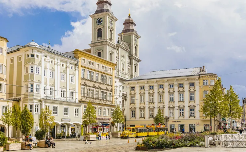 Der Weg führt durch Linz