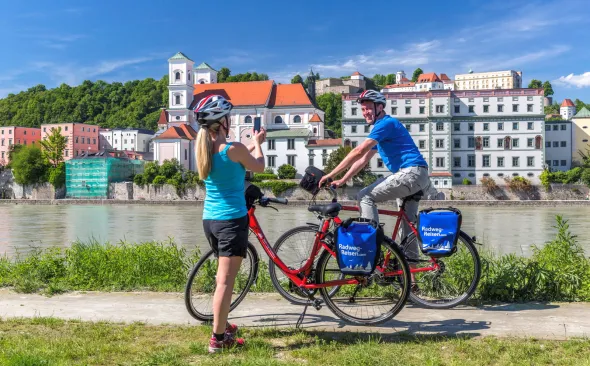 Von Passau aus die Donau entlang
