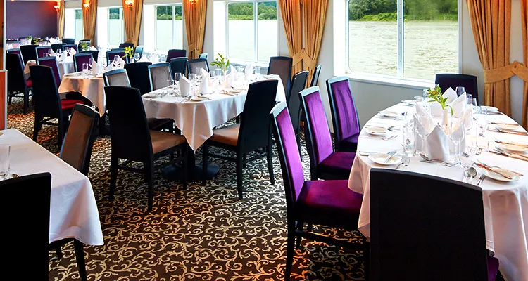 MS Carissima, Restaurant